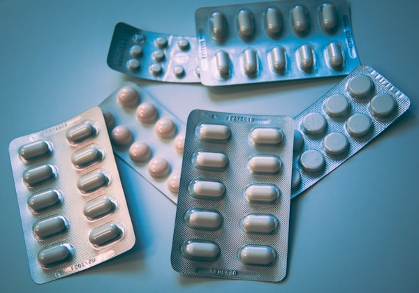 Azithromycin Box — prescription drug image
